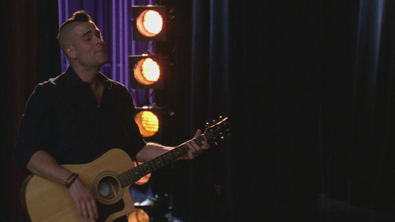 GLEE_1172.jpg