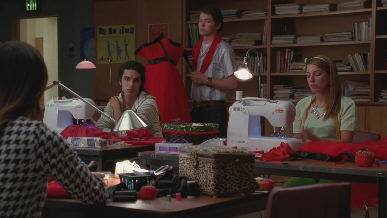 GLEE_1230.jpg