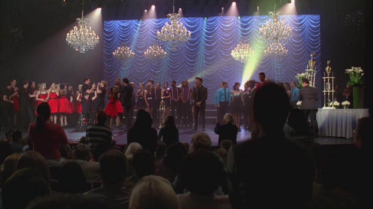 GLEE_1023.jpg