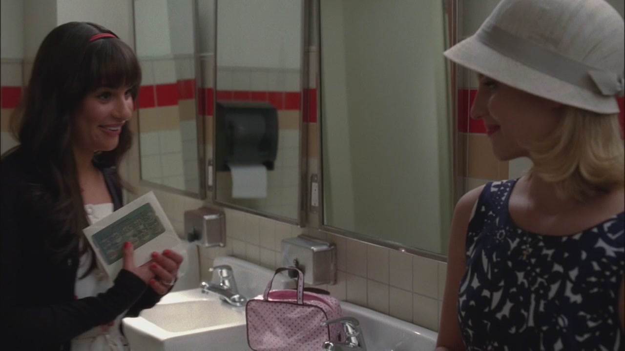 GLEE_0870.jpg
