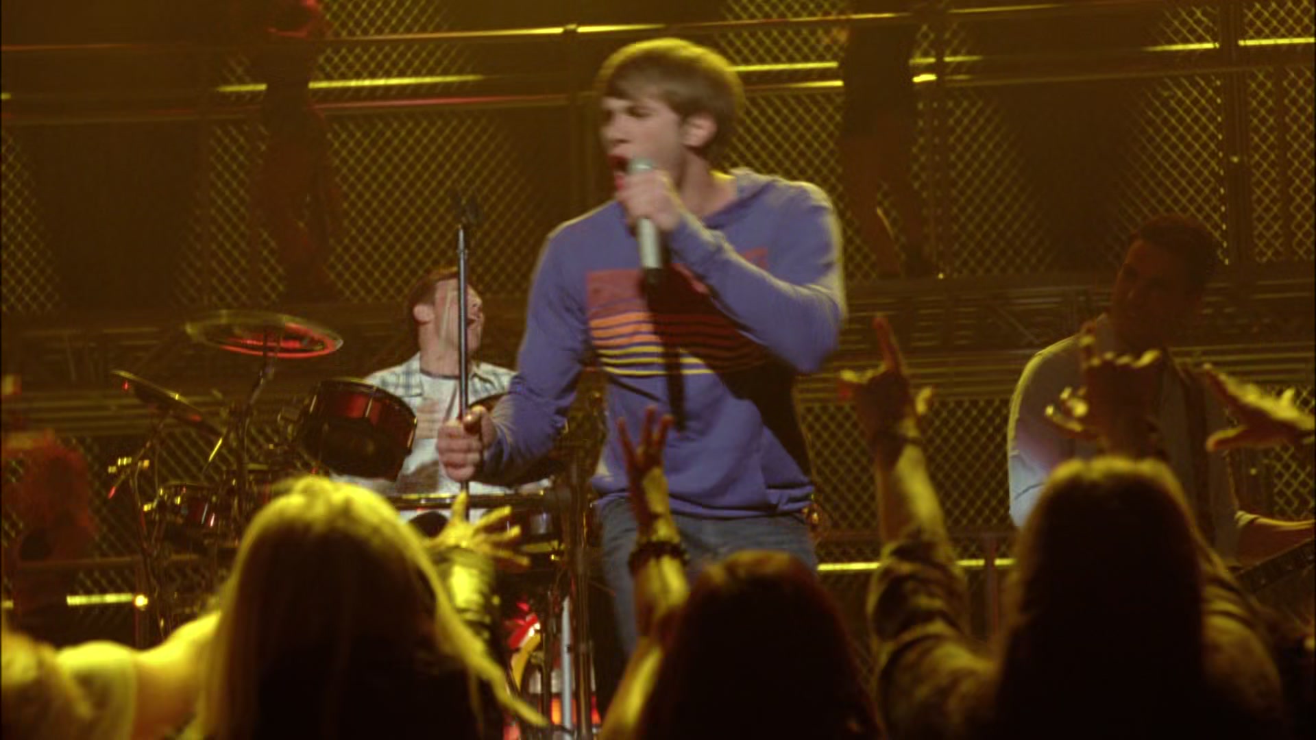 Glee405-0622.jpg