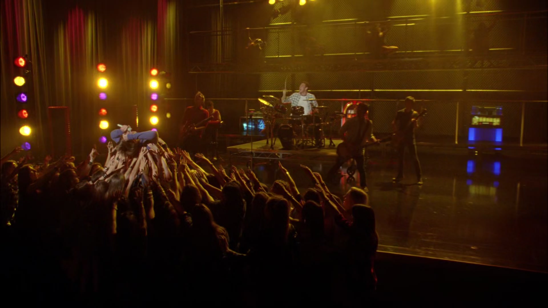 Glee405-0626.jpg