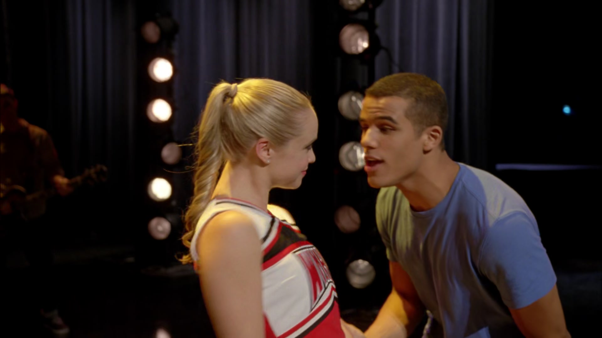 Glee405-0711.jpg