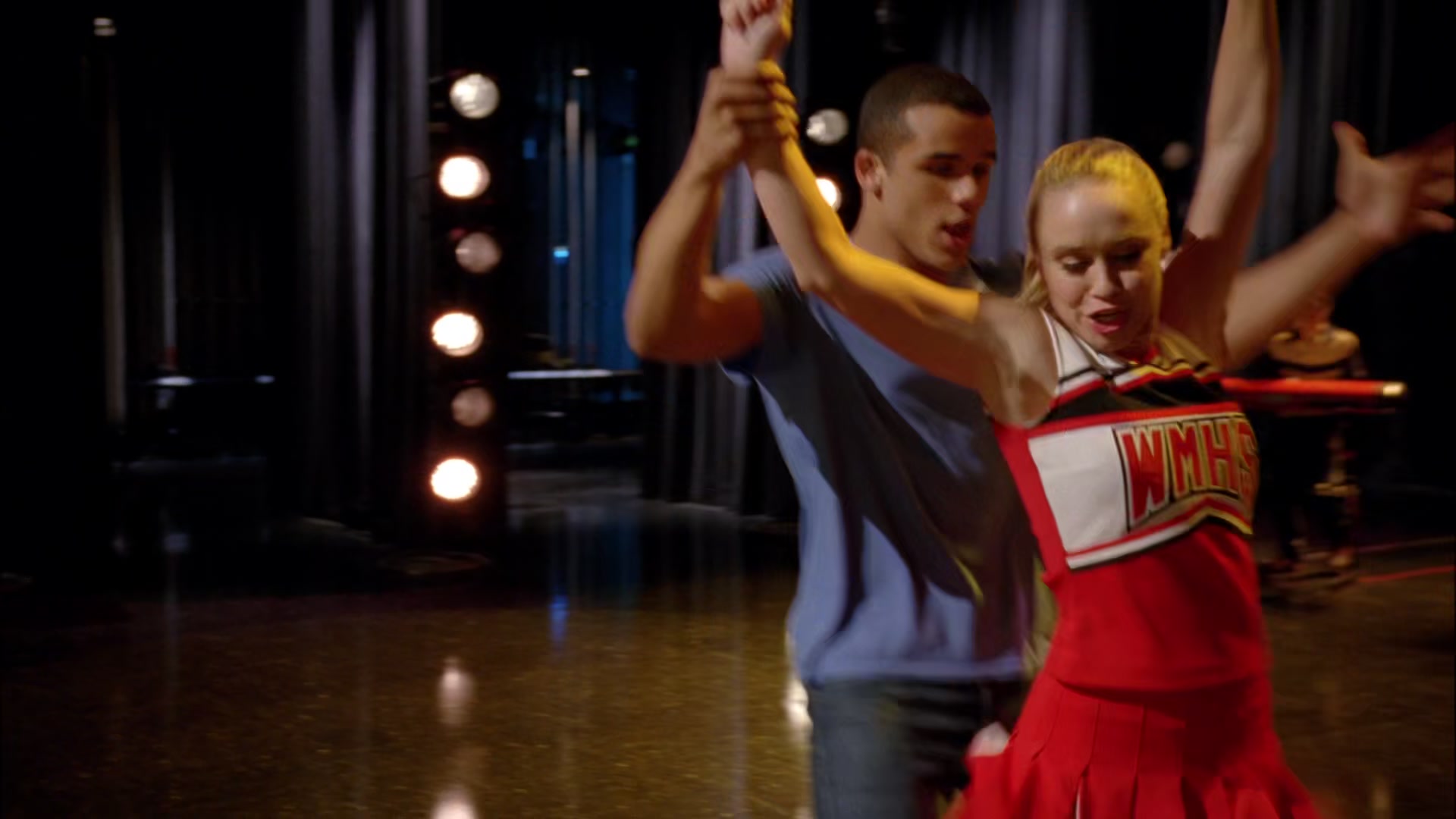 Glee405-0727.jpg