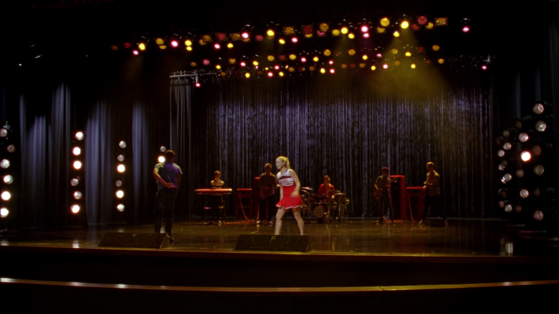 Glee405-0758.jpg