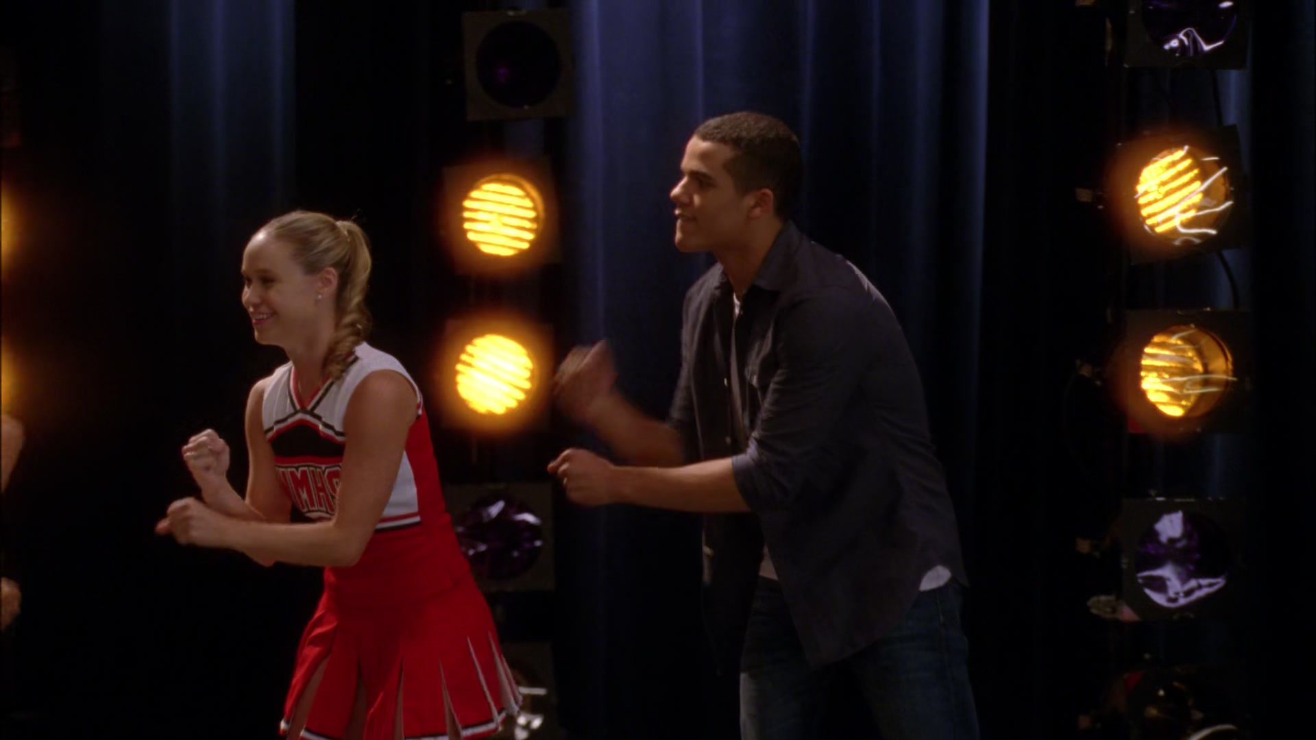 Glee405-0967.jpg