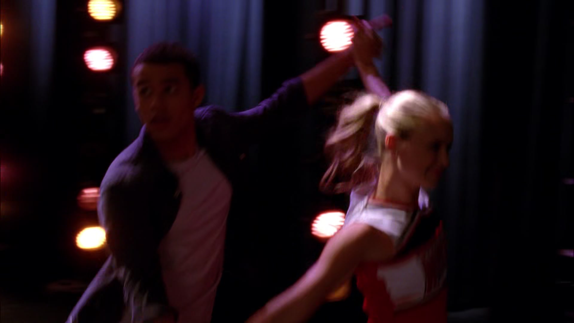 Glee405-0987.jpg