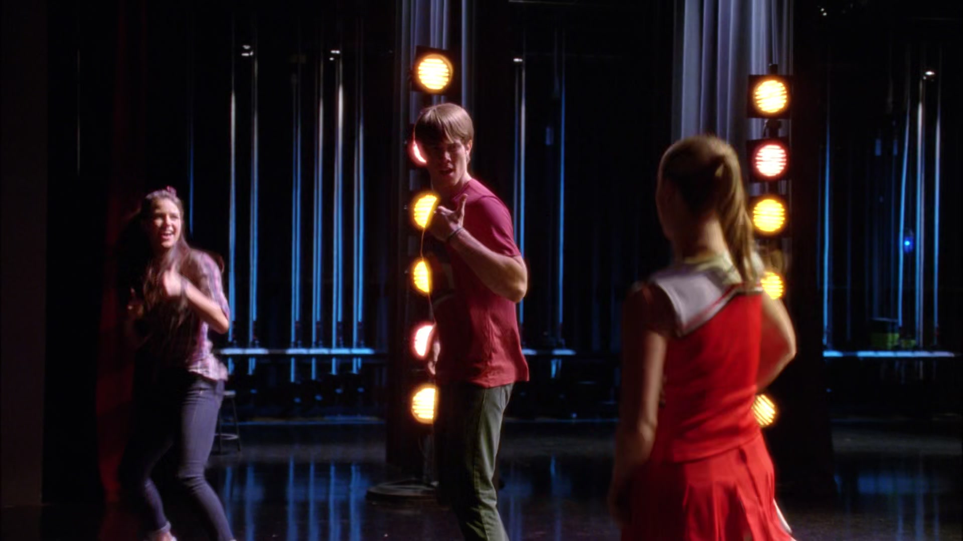 Glee405-0993.jpg