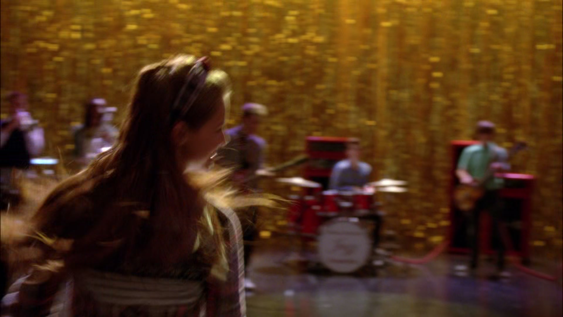 Glee405-0999.jpg