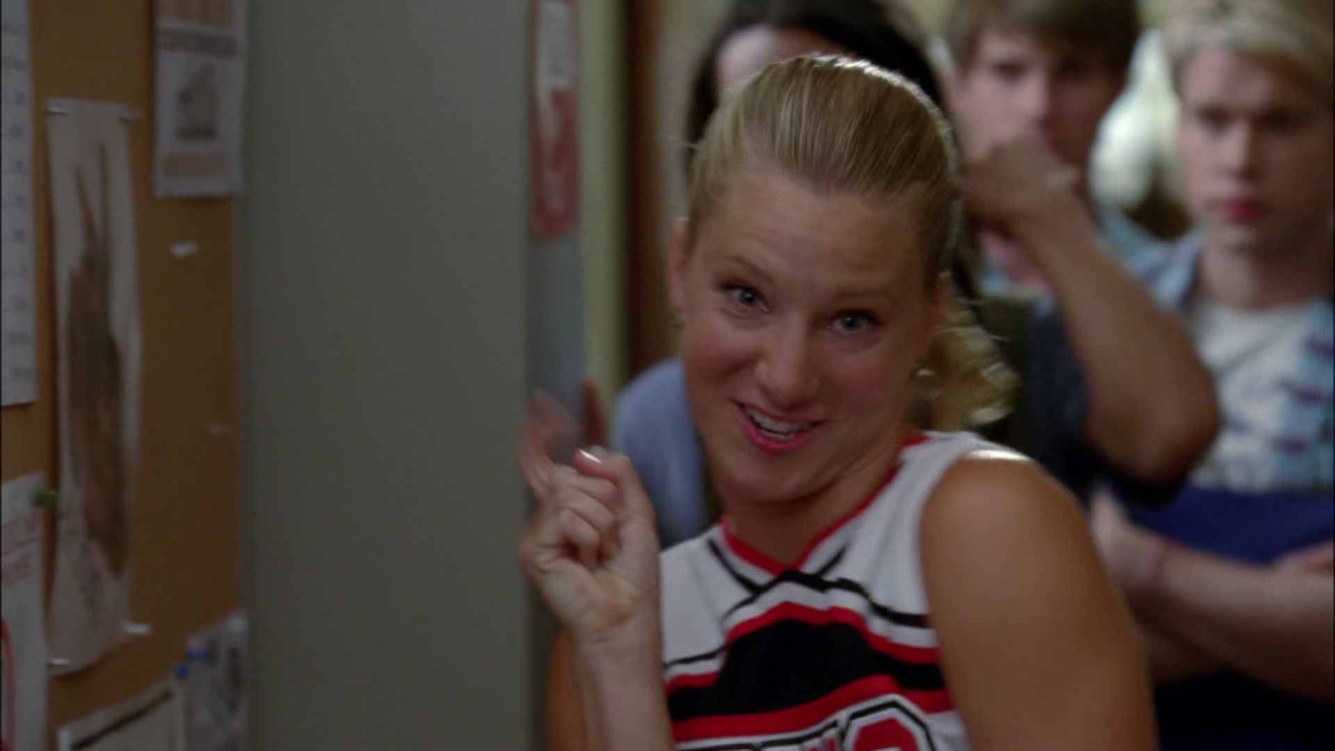Glee405-1080.jpg