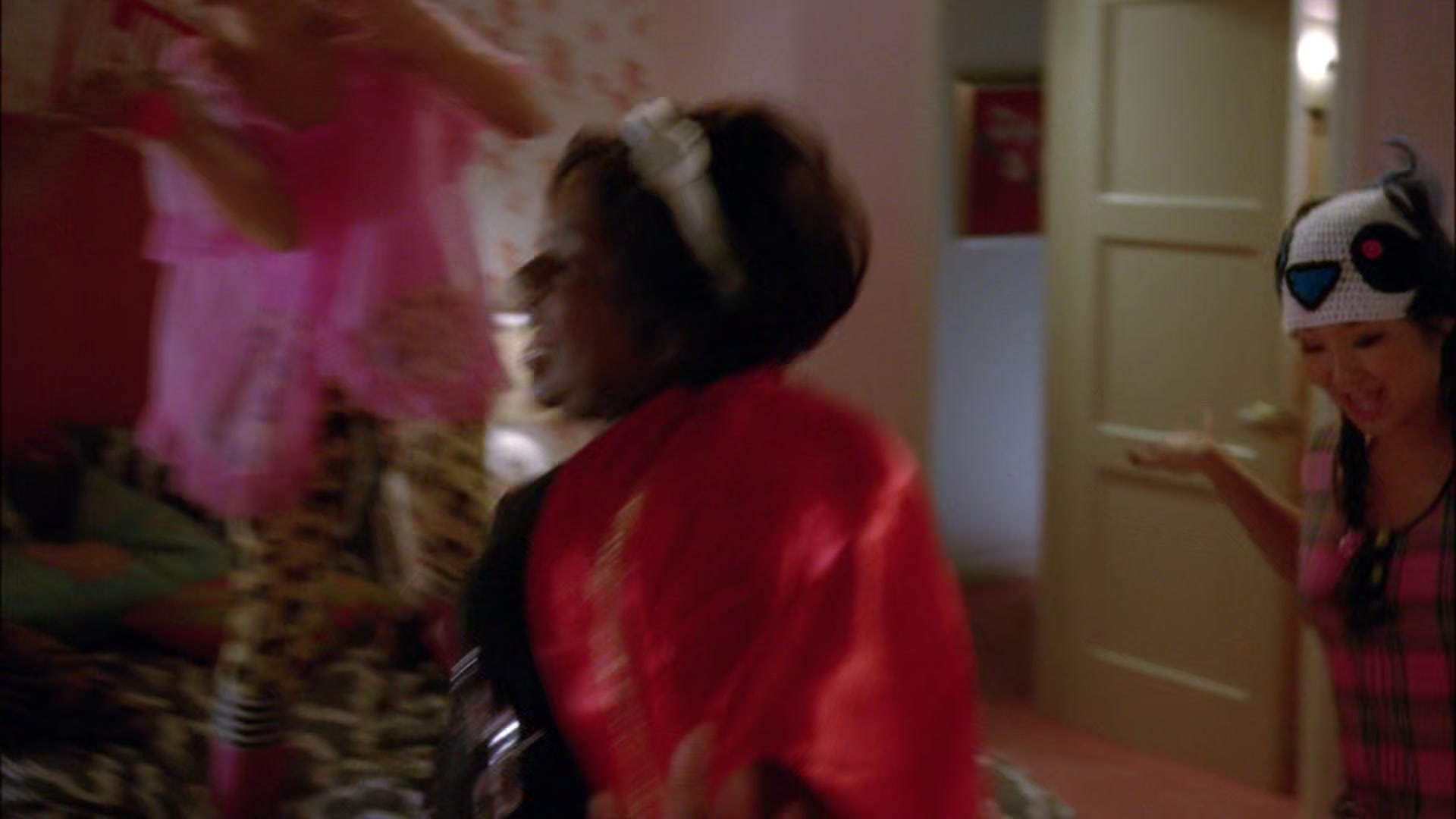 Glee406-0518.jpg