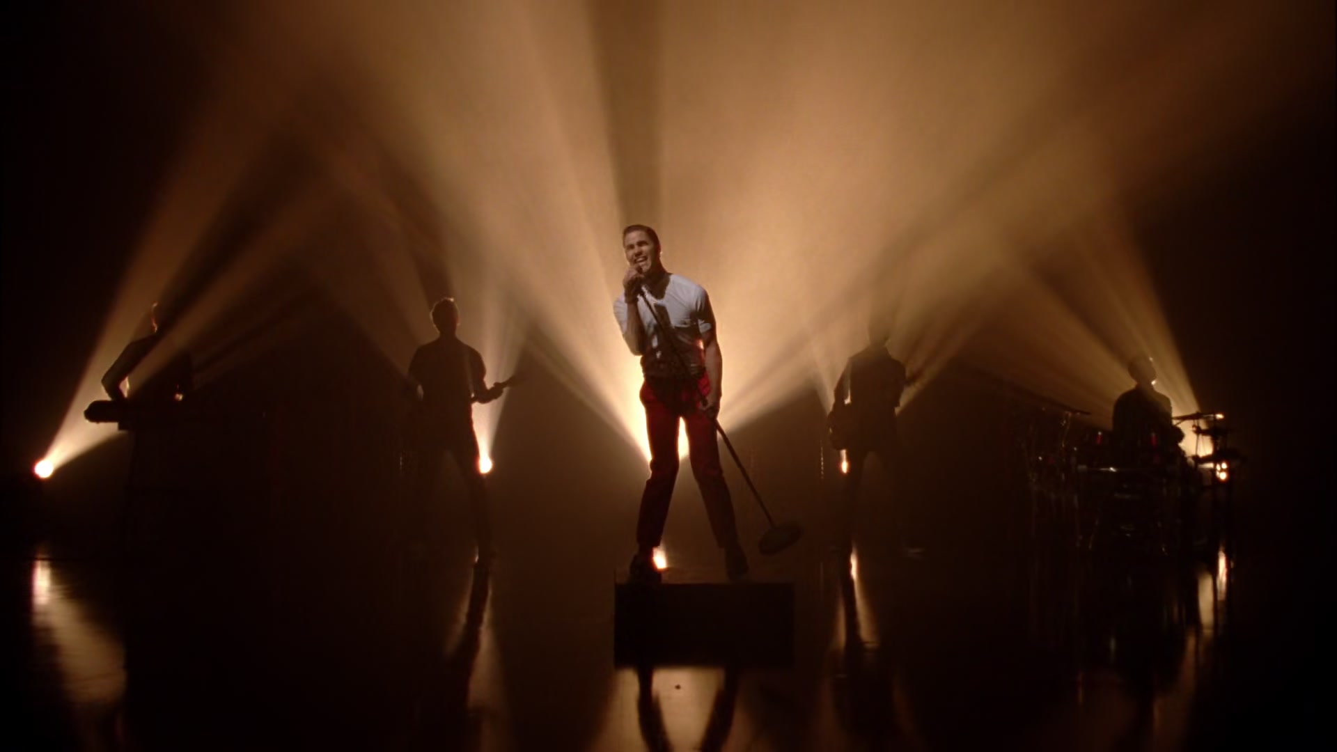 Glee407-1033.jpg