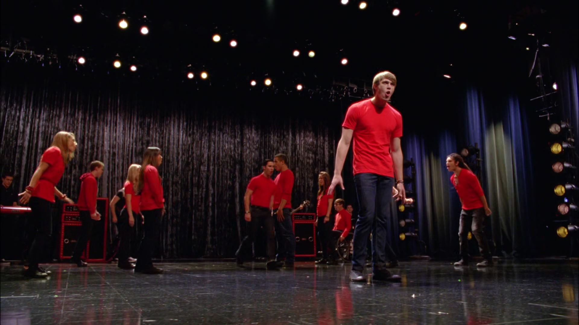 Glee407-1210.jpg