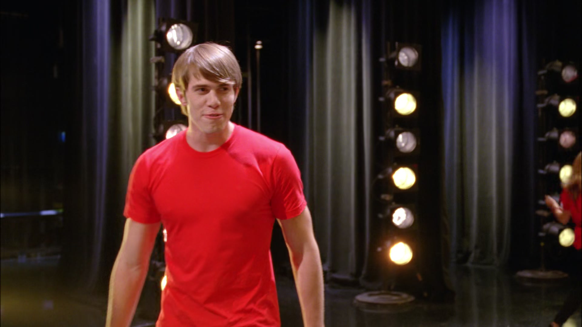 Glee407-1220.jpg