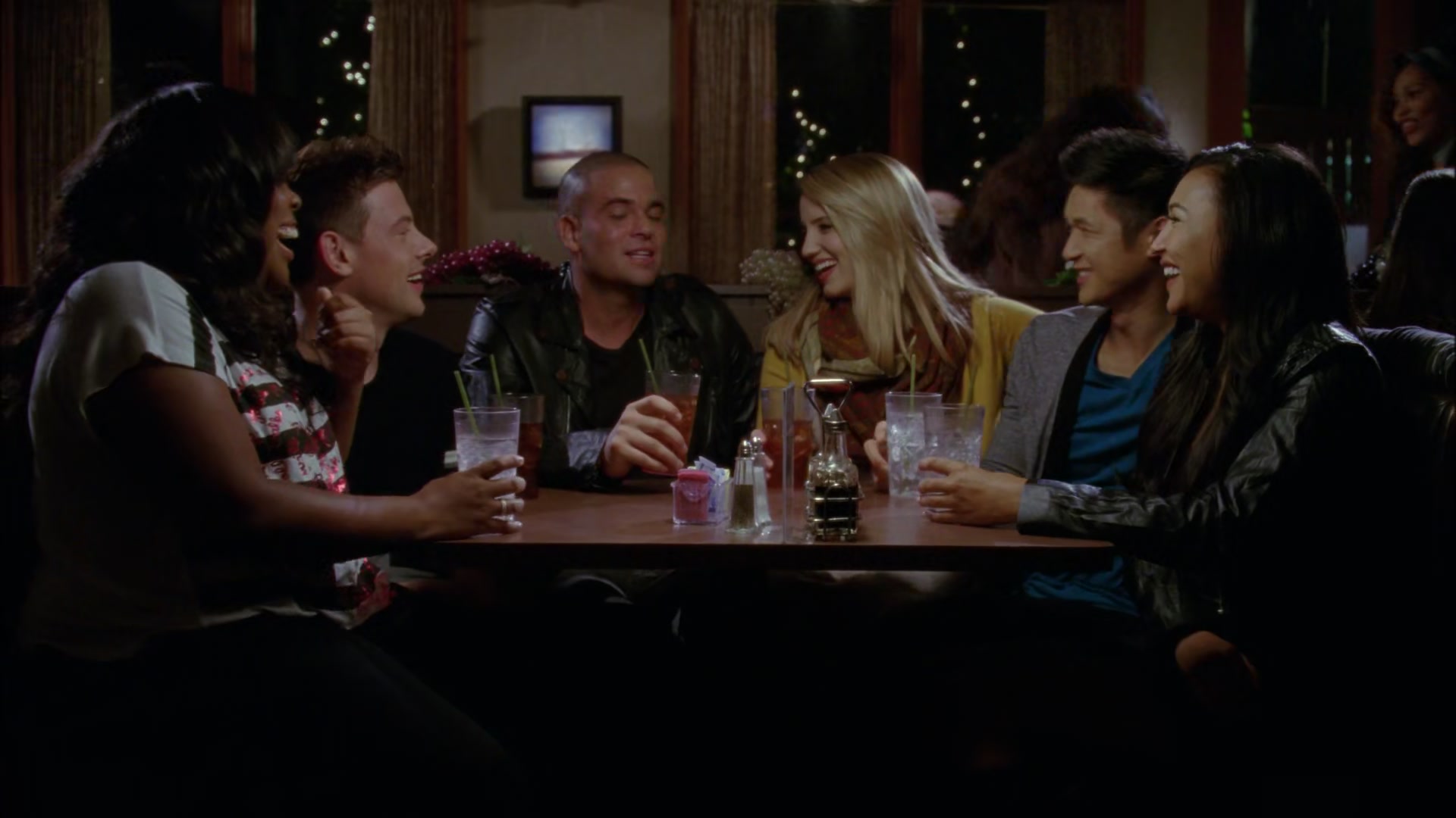 Glee408-0129.jpg