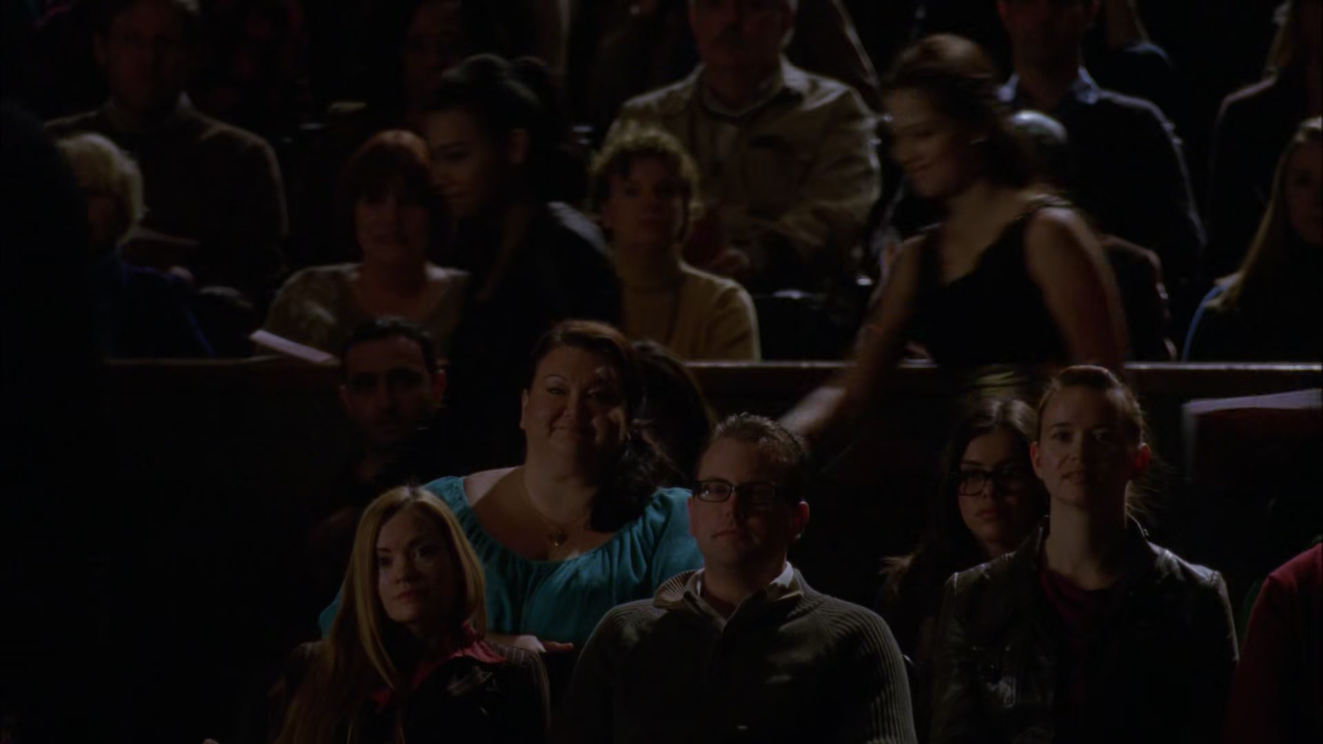 Glee408-0810.jpg
