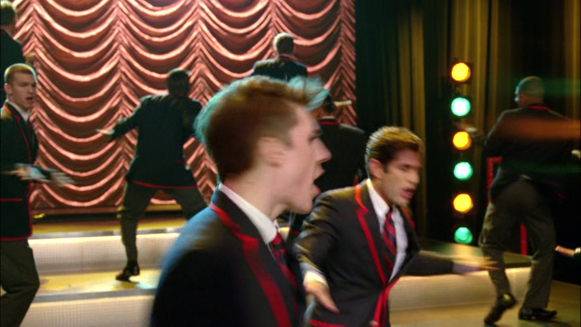 Glee408-0843.jpg