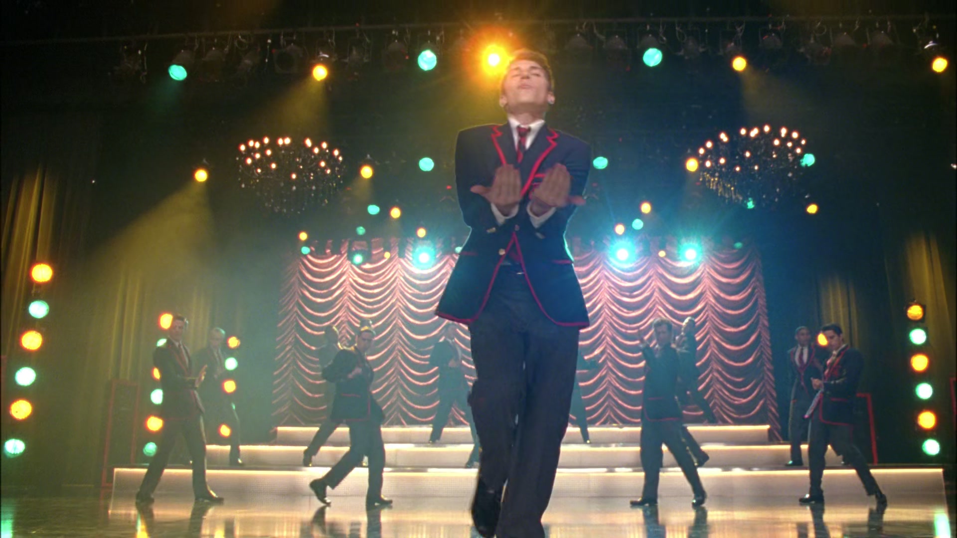 Glee408-0845.jpg