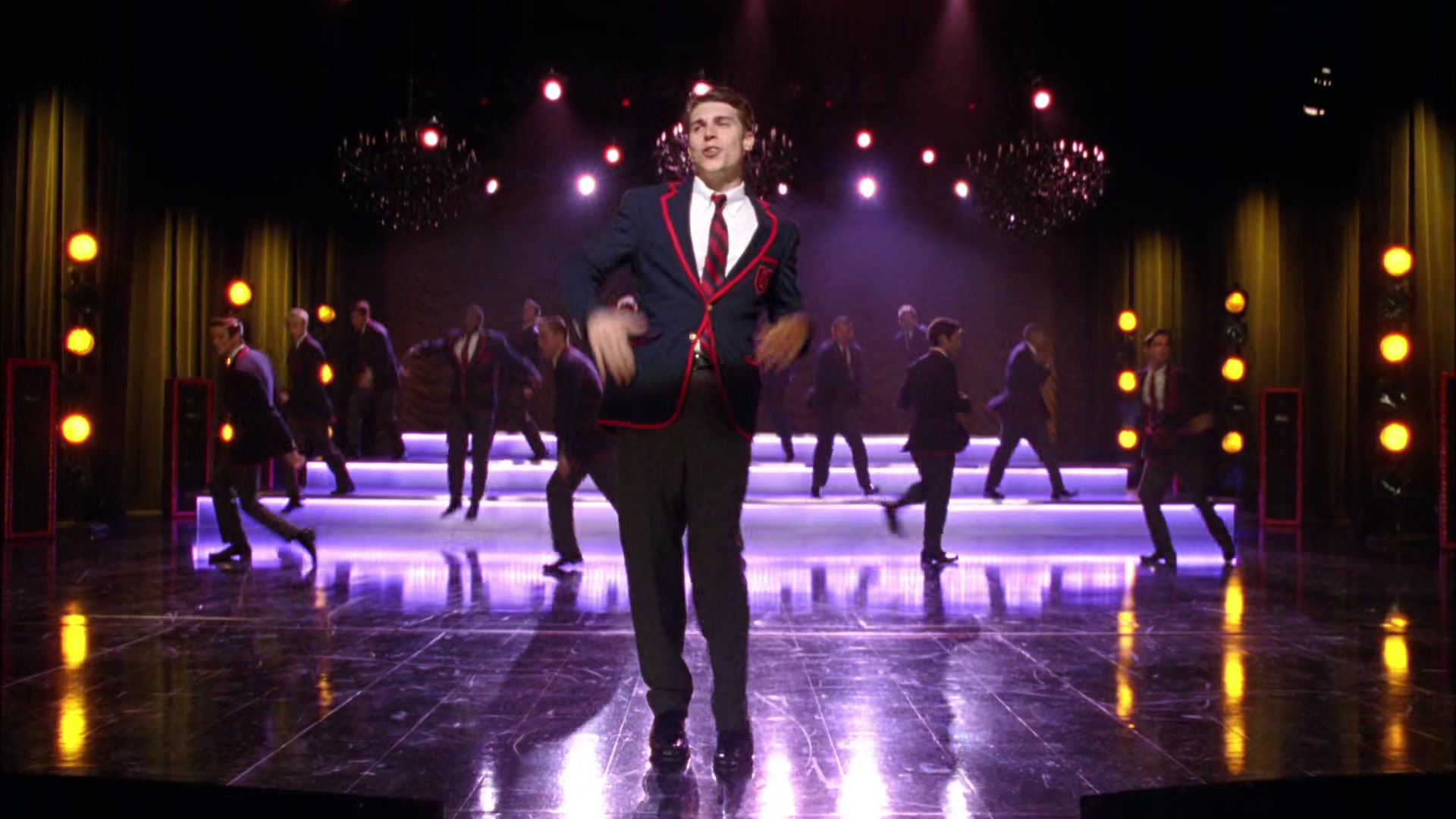 Glee408-0861.jpg