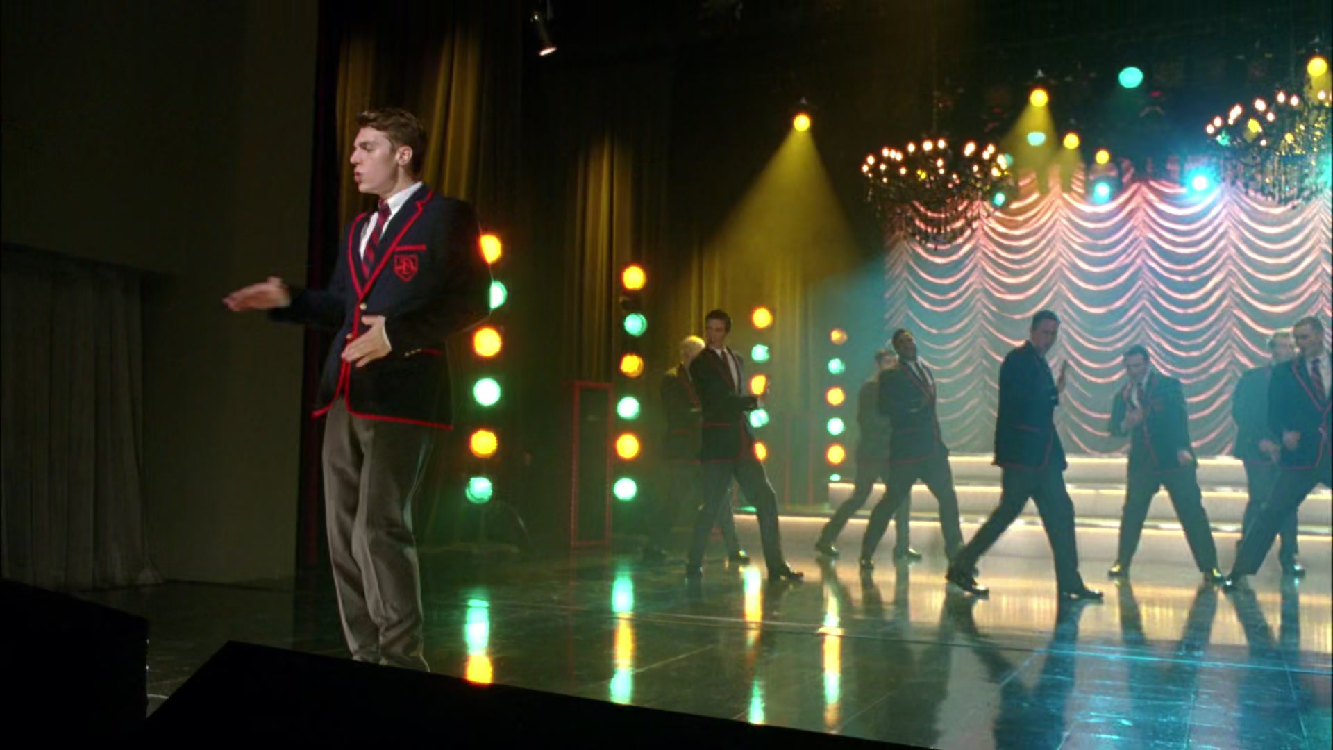 Glee408-0868.jpg