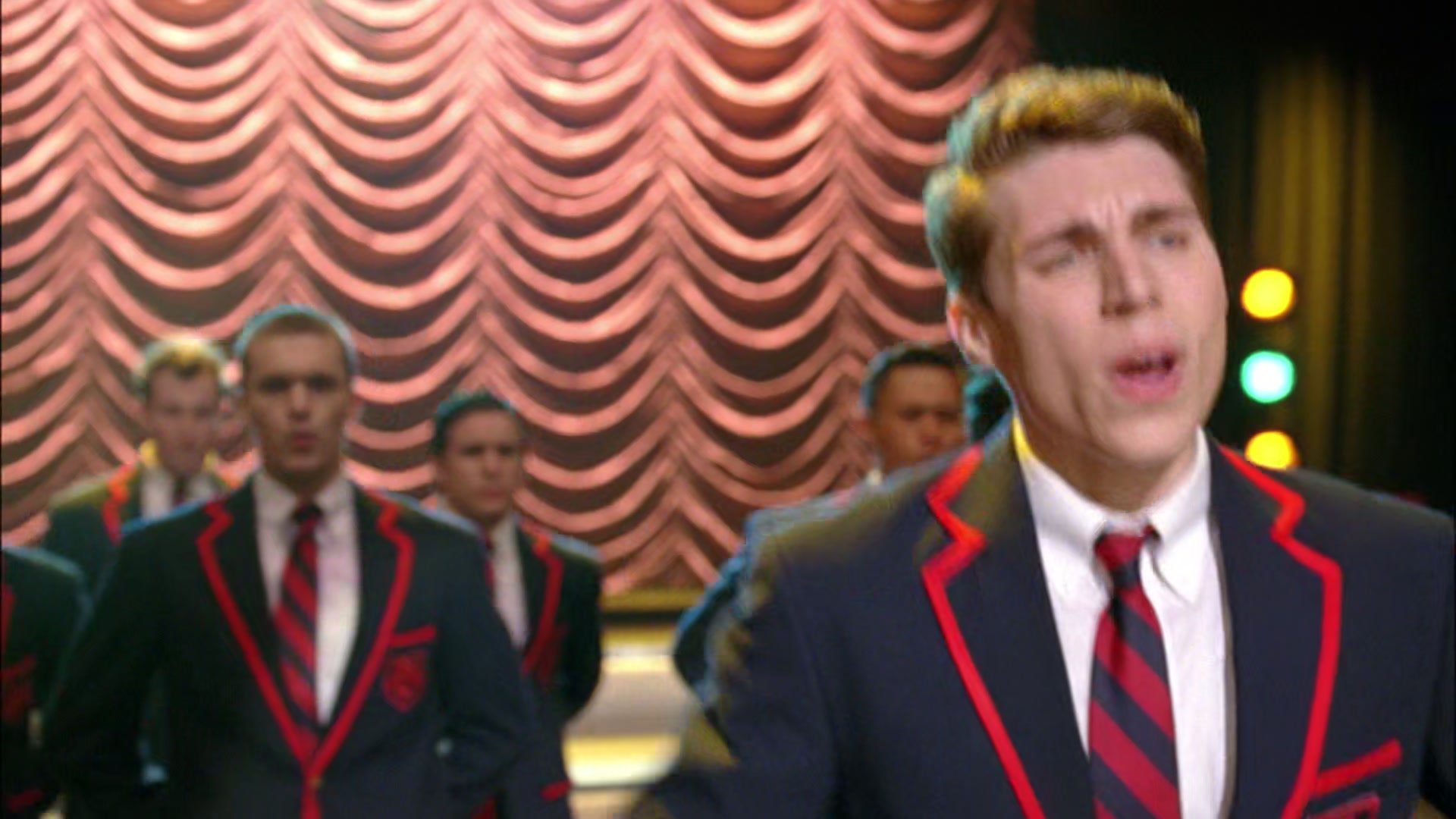 Glee408-0871.jpg