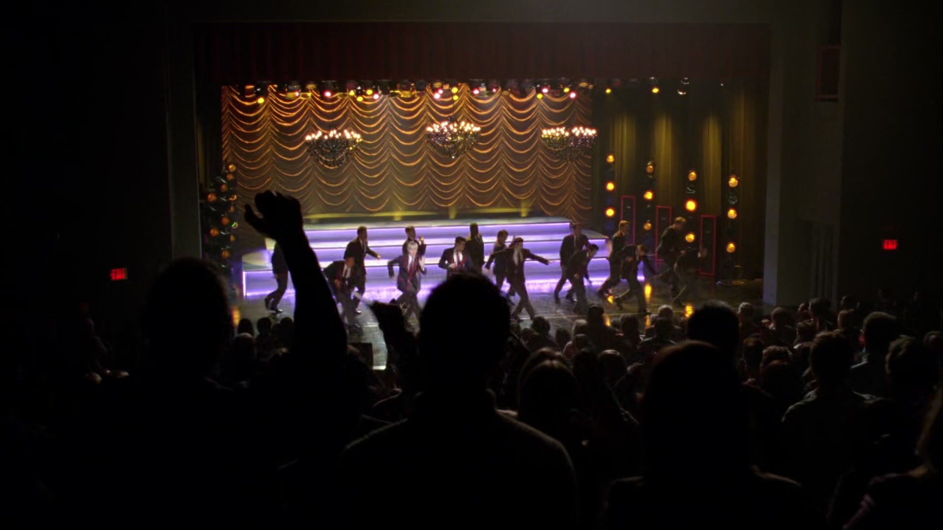 Glee408-0928.jpg