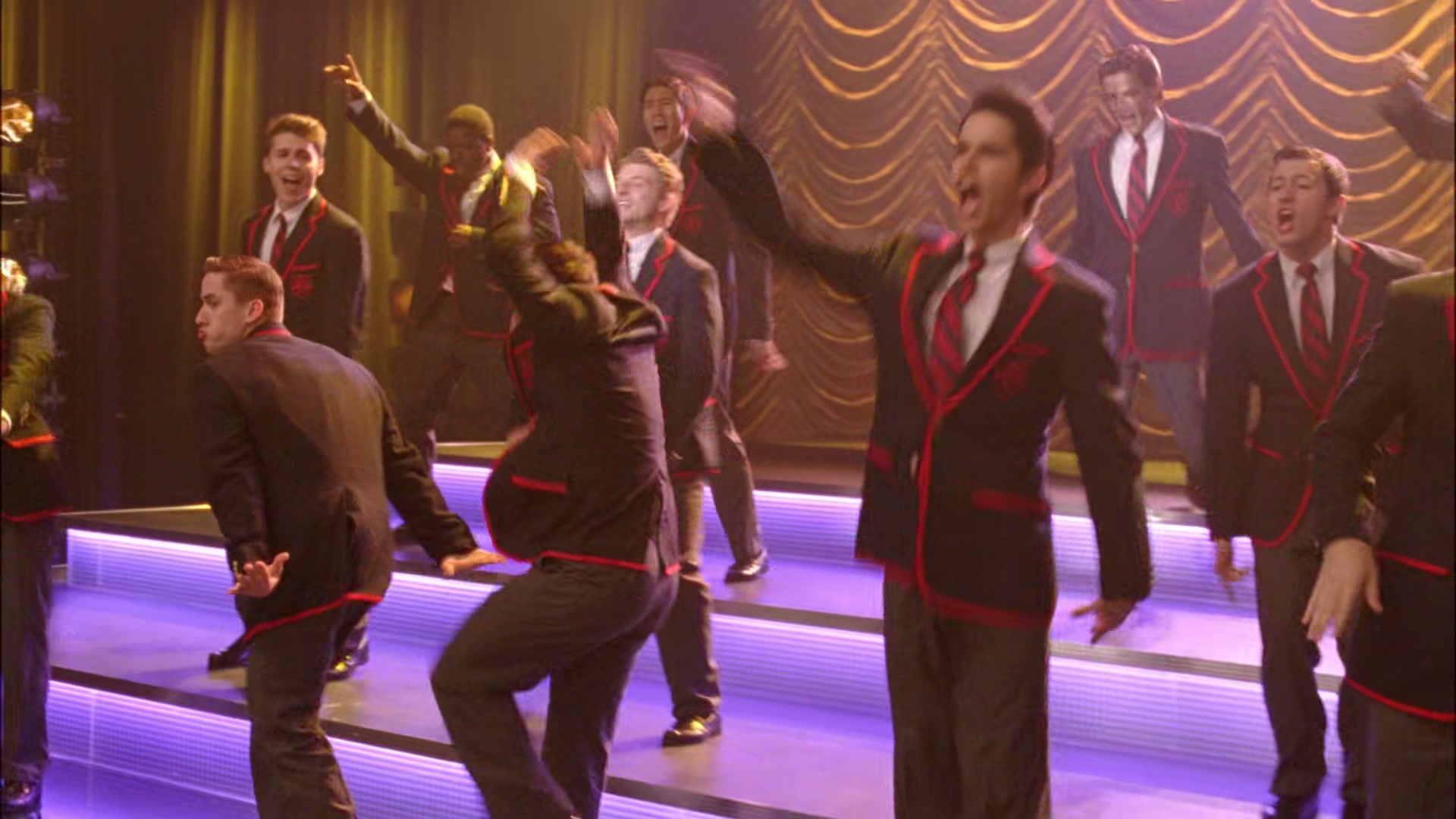 Glee408-0937.jpg