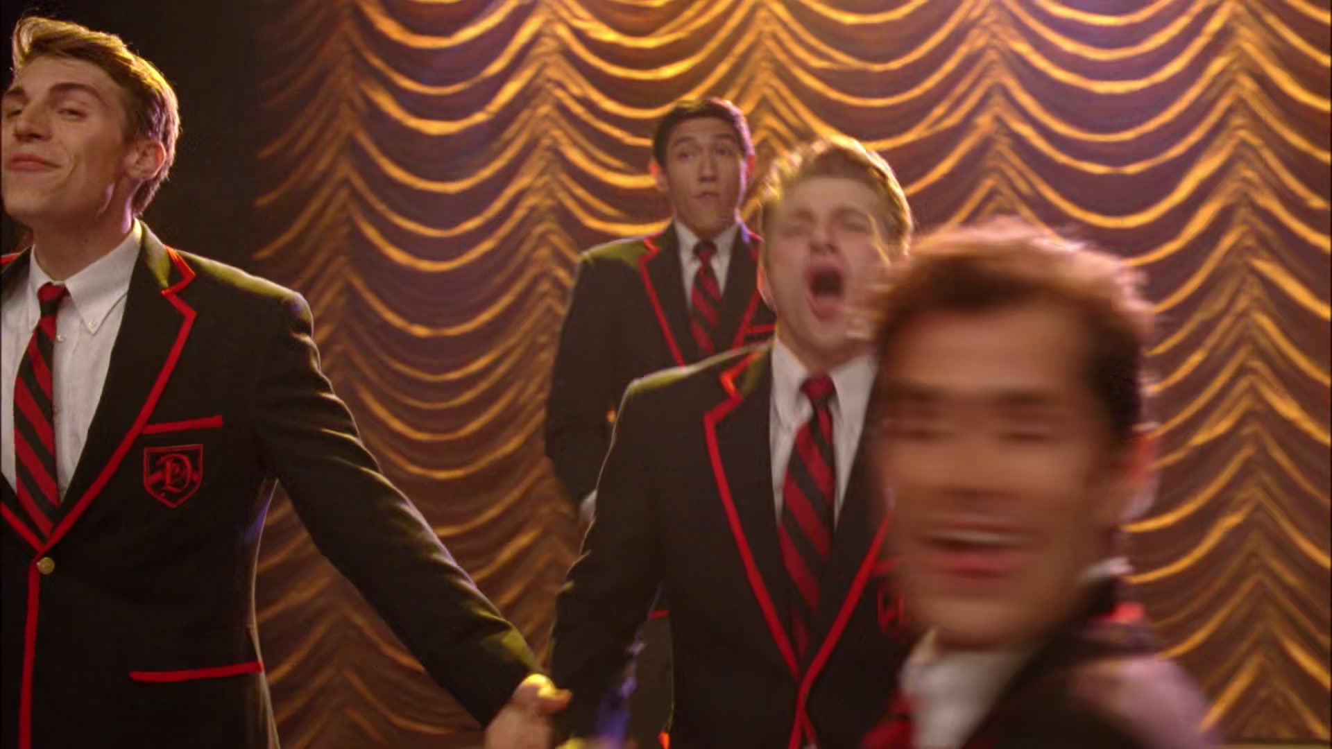 Glee408-0938.jpg
