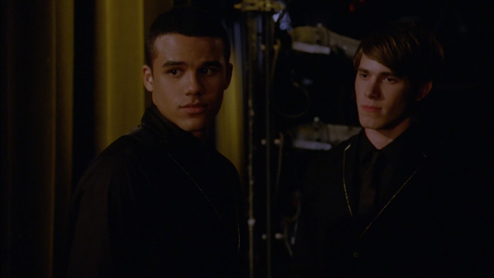 Glee408-1210.jpg