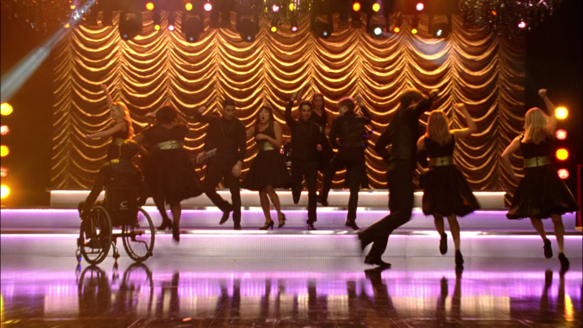 Glee408-1259.jpg