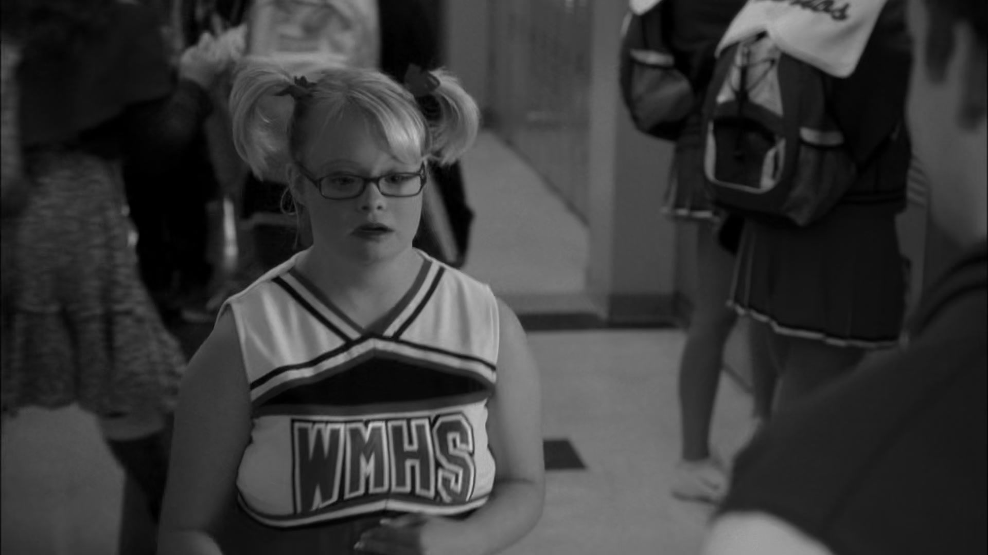 Glee410-0102.jpg