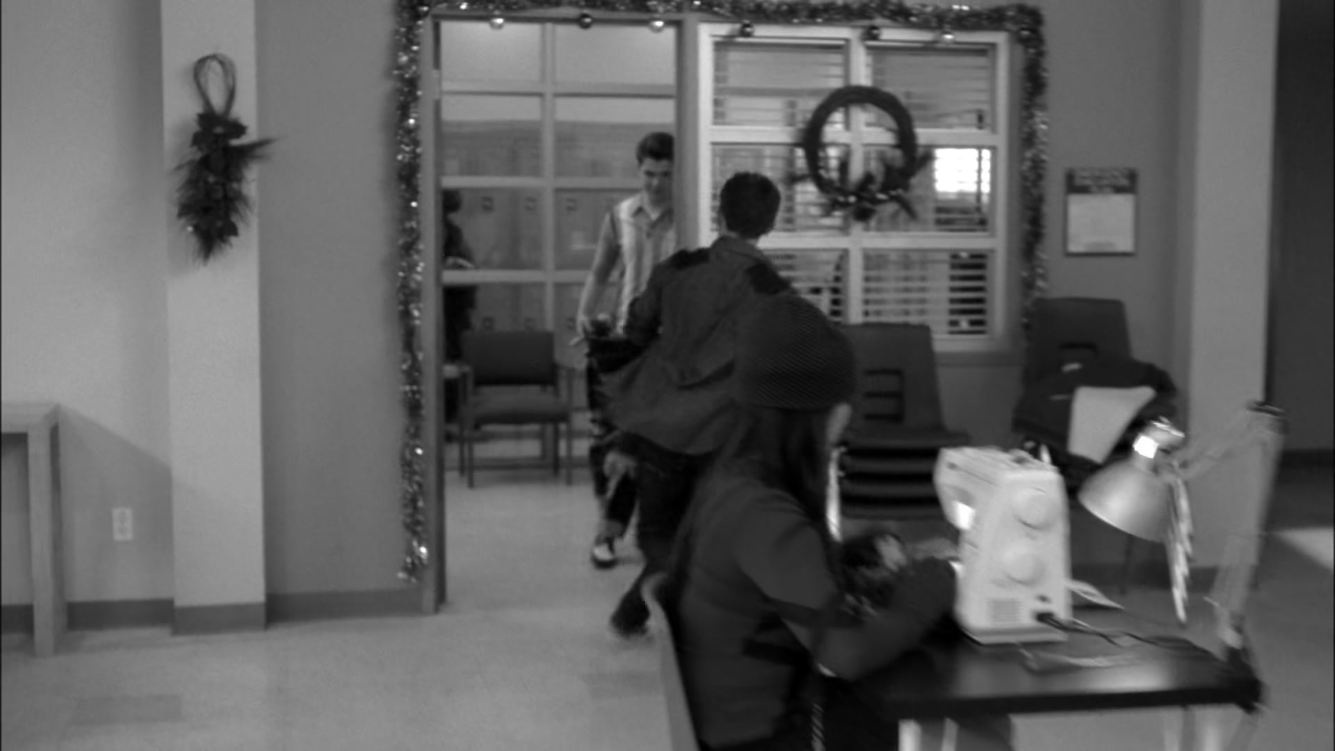 Glee410-0220.jpg