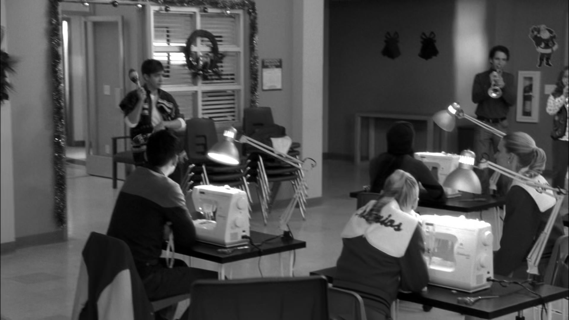 Glee410-0222.jpg