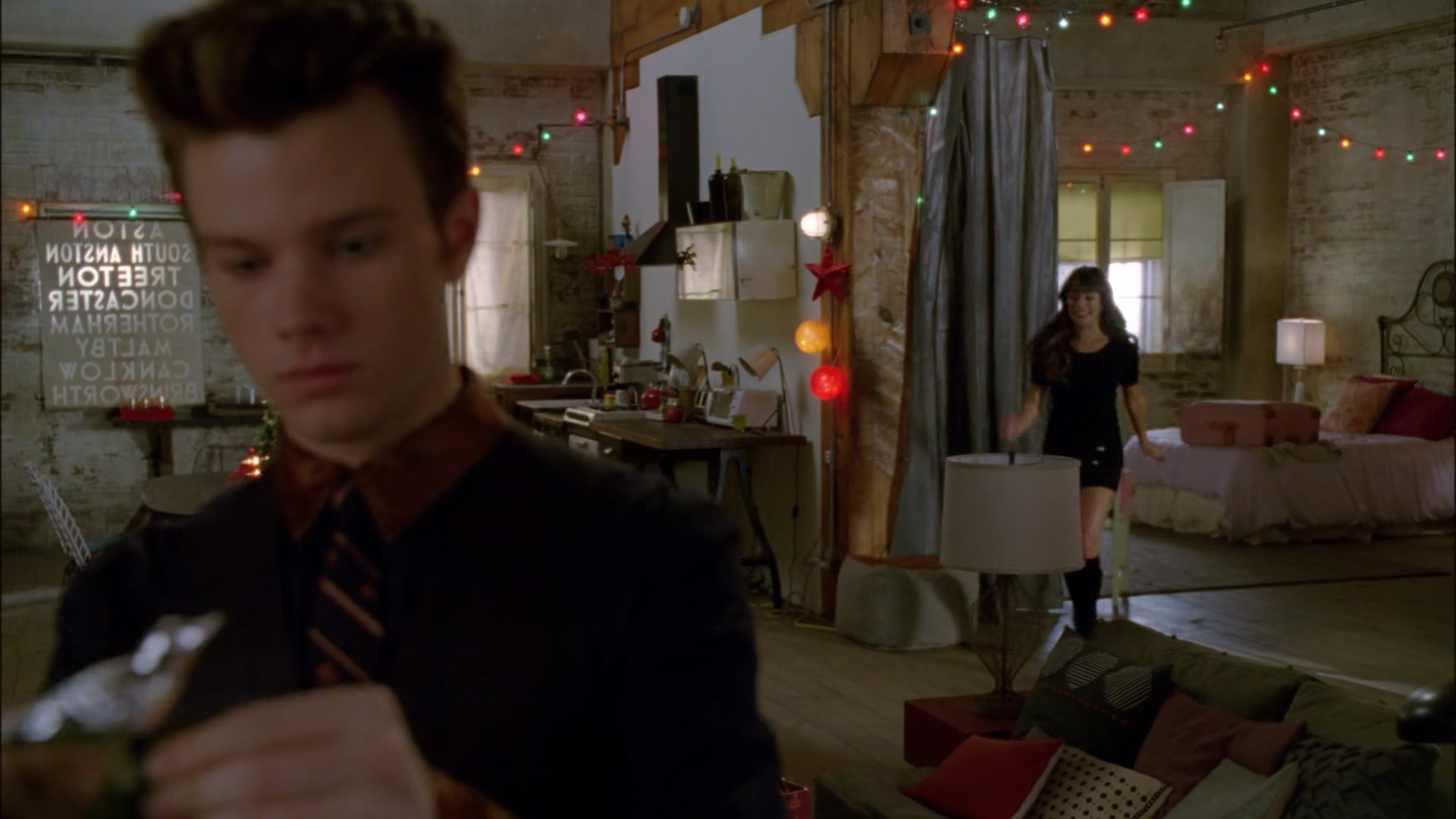 Glee410-0300.jpg