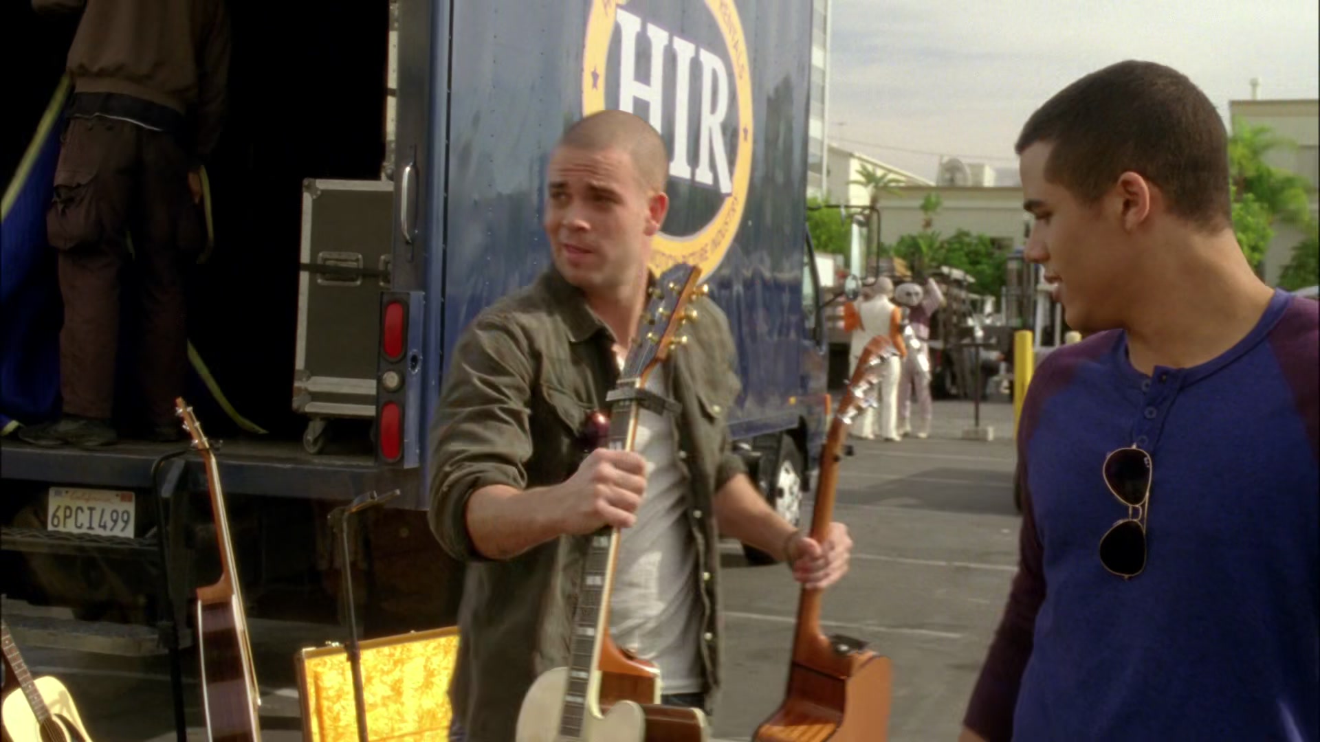 Glee410-0600.jpg