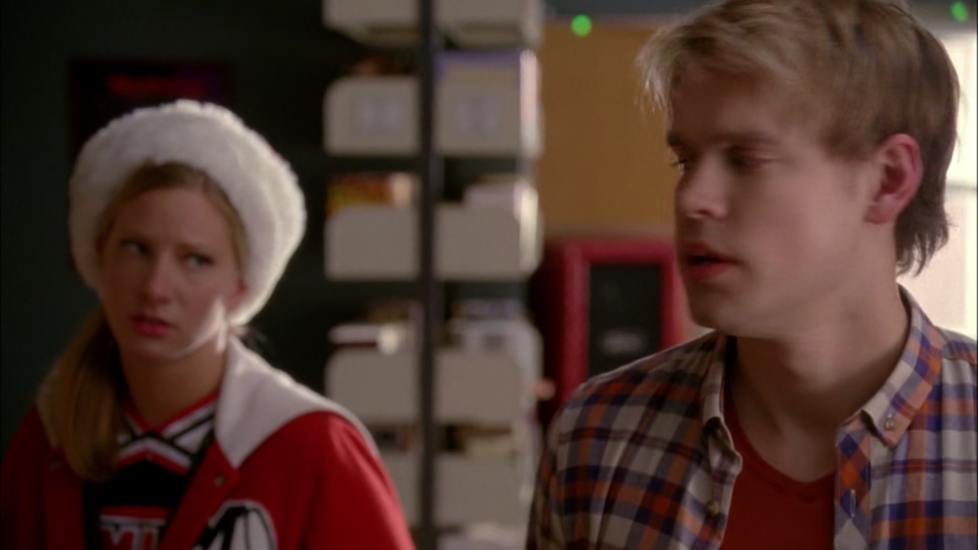 Glee410-0812.jpg