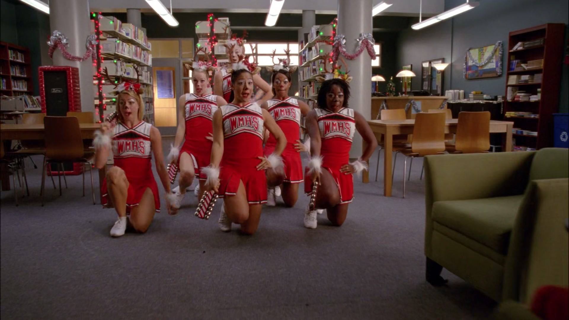 Glee410-0851.jpg