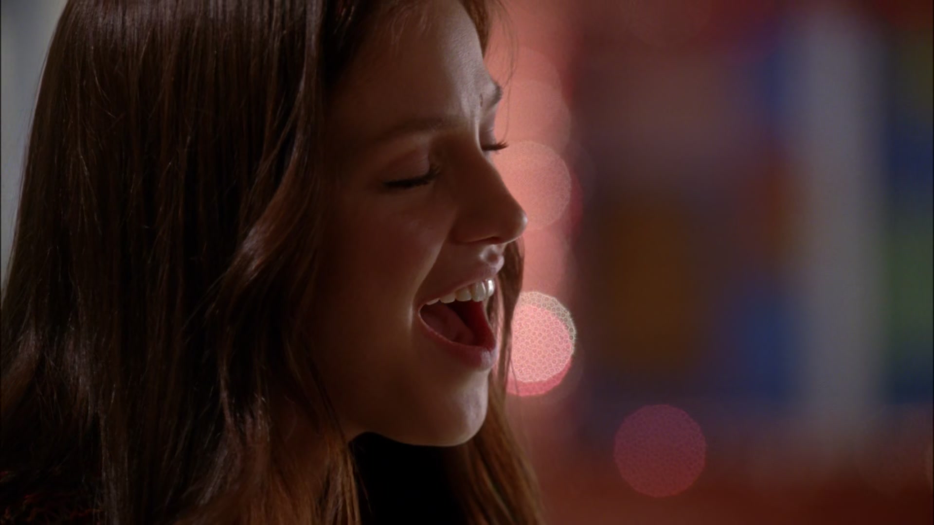 Glee410-1012.jpg