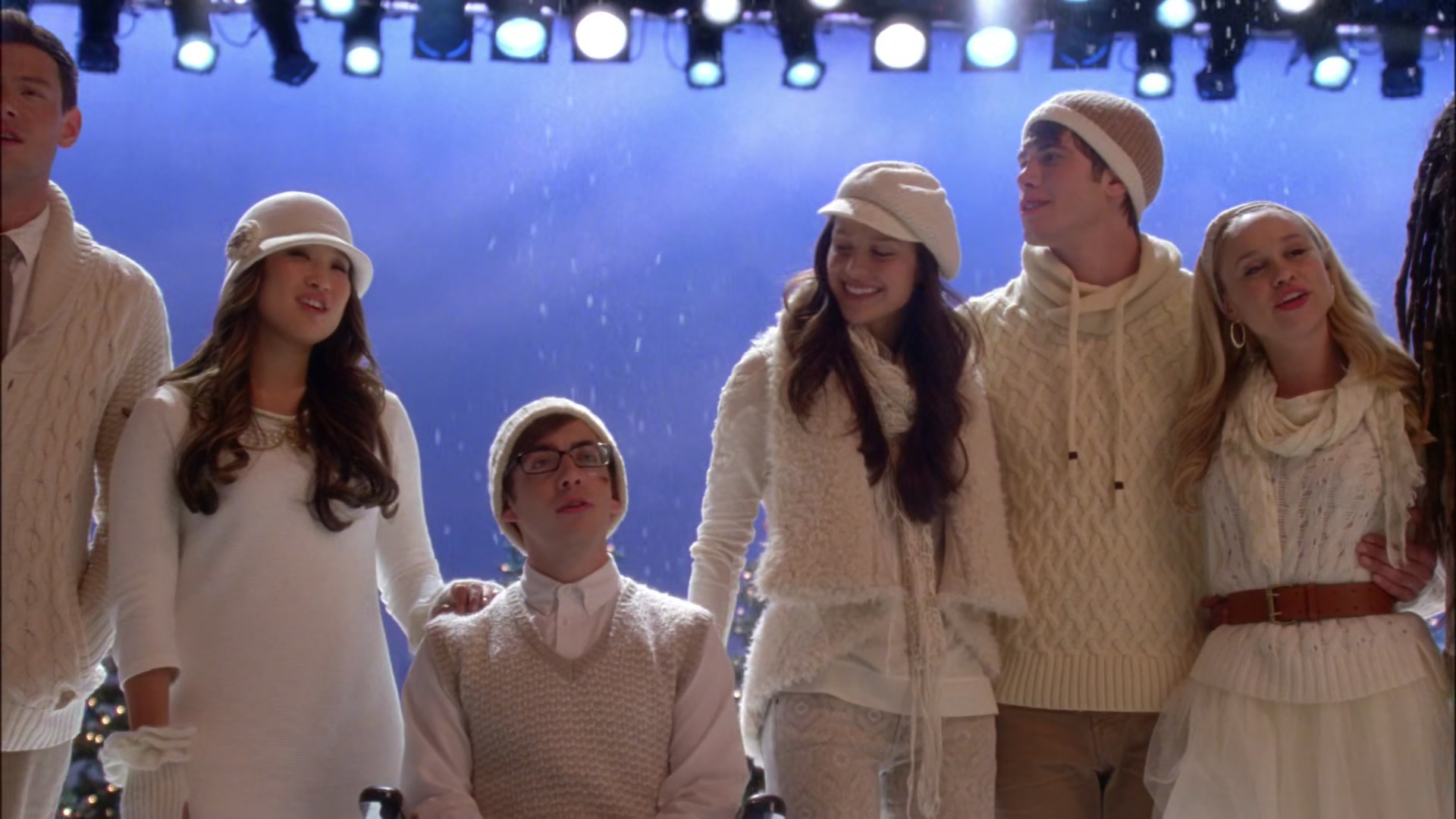Glee410-1285.jpg