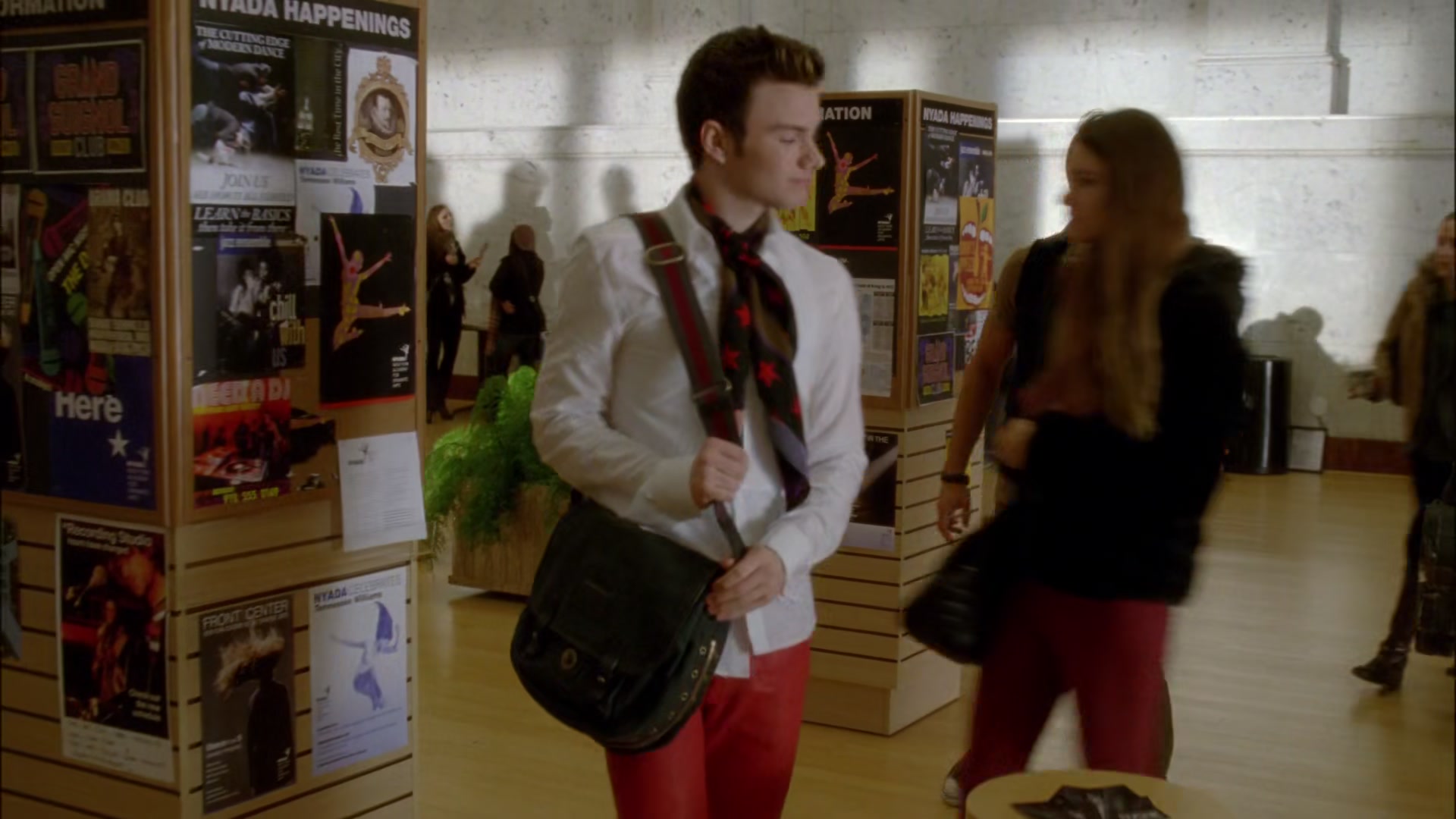 Glee411-0319.jpg