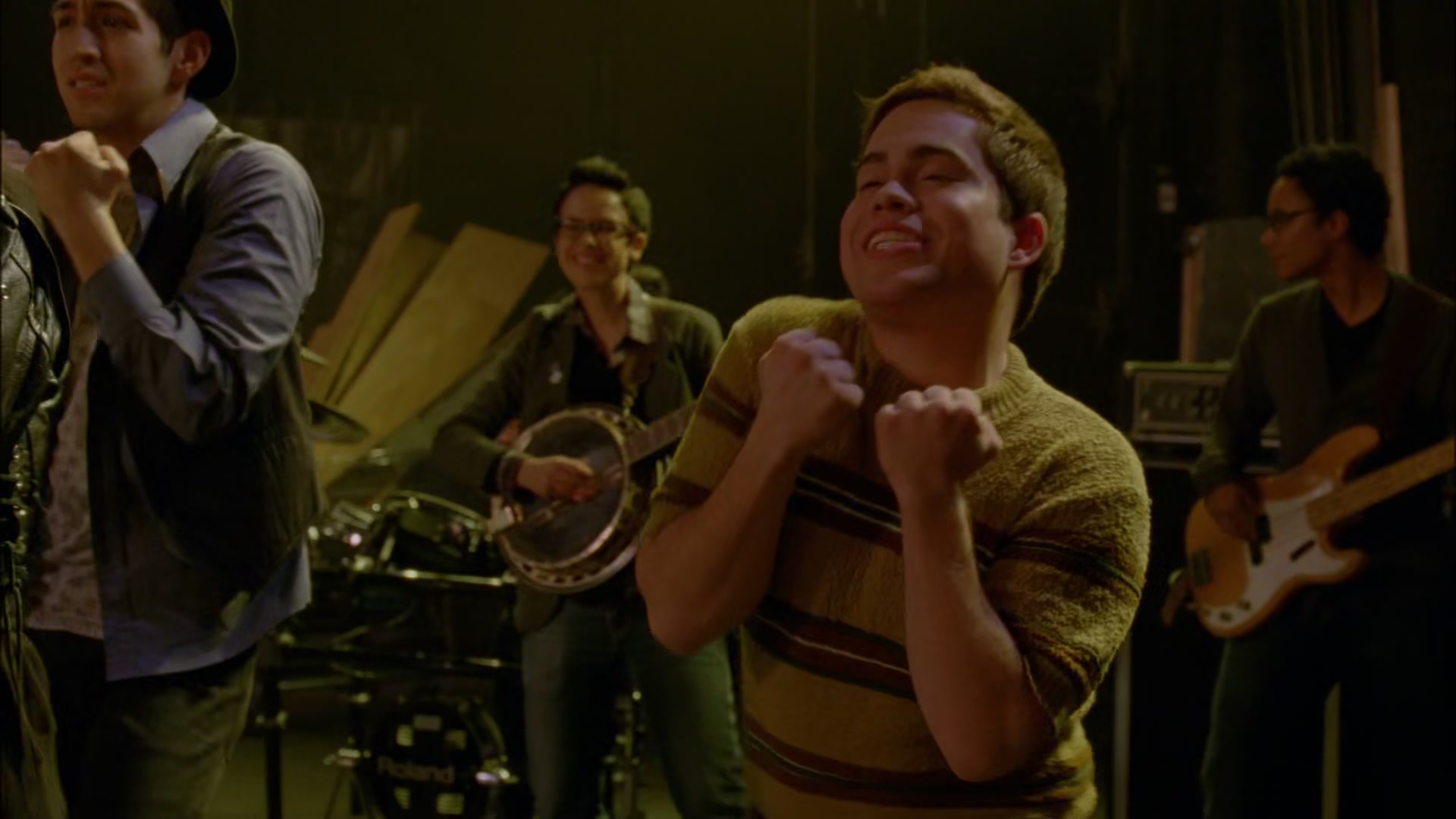 Glee411-0340.jpg