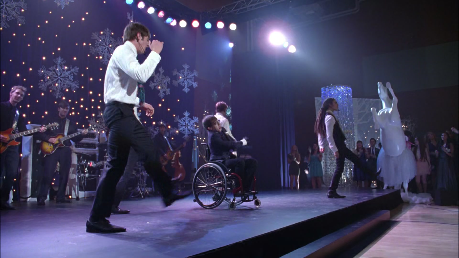 Glee411-0789.jpg