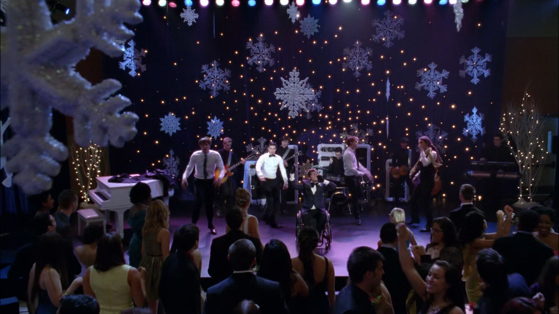 Glee411-0796.jpg