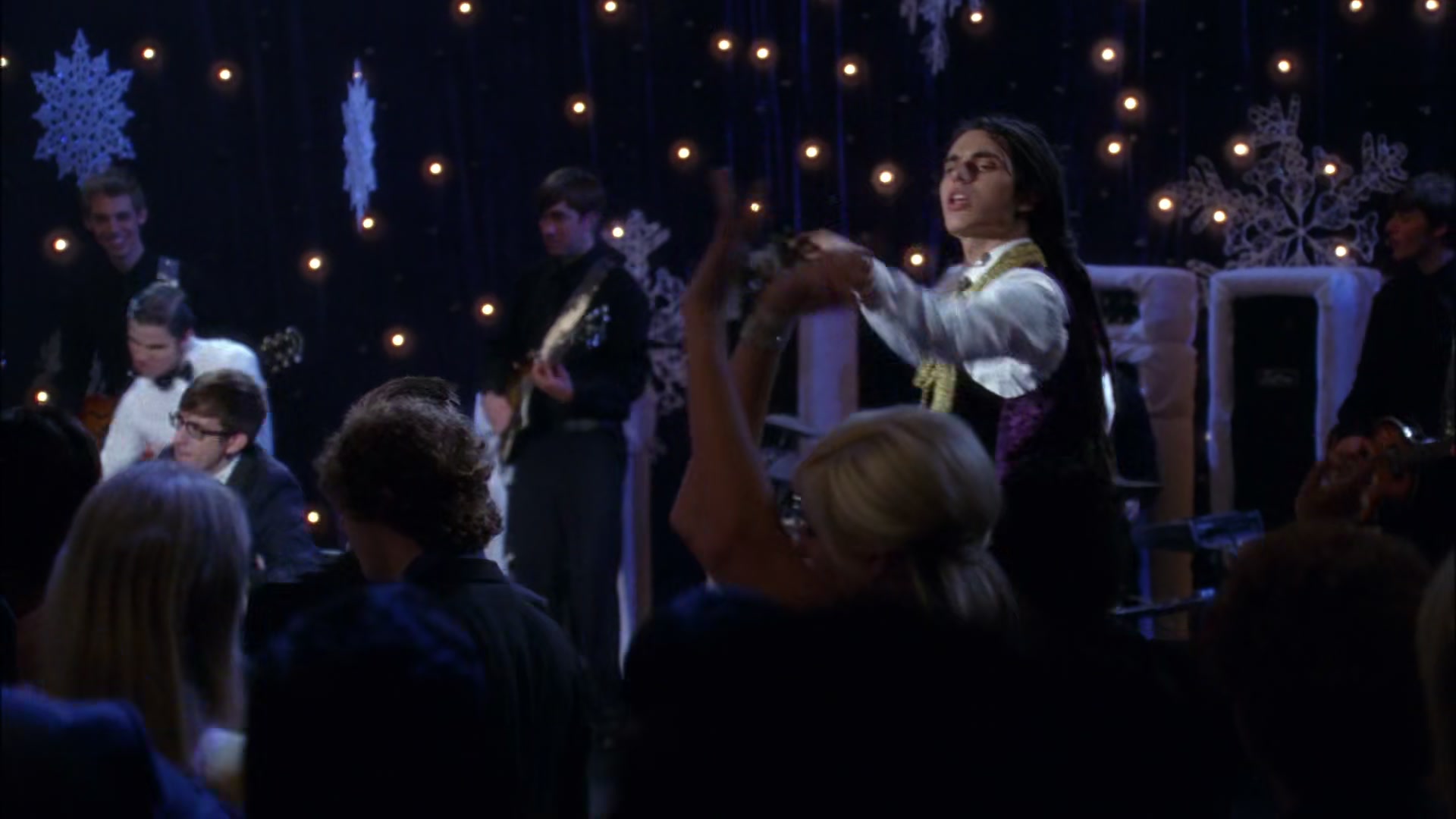 Glee411-0803.jpg