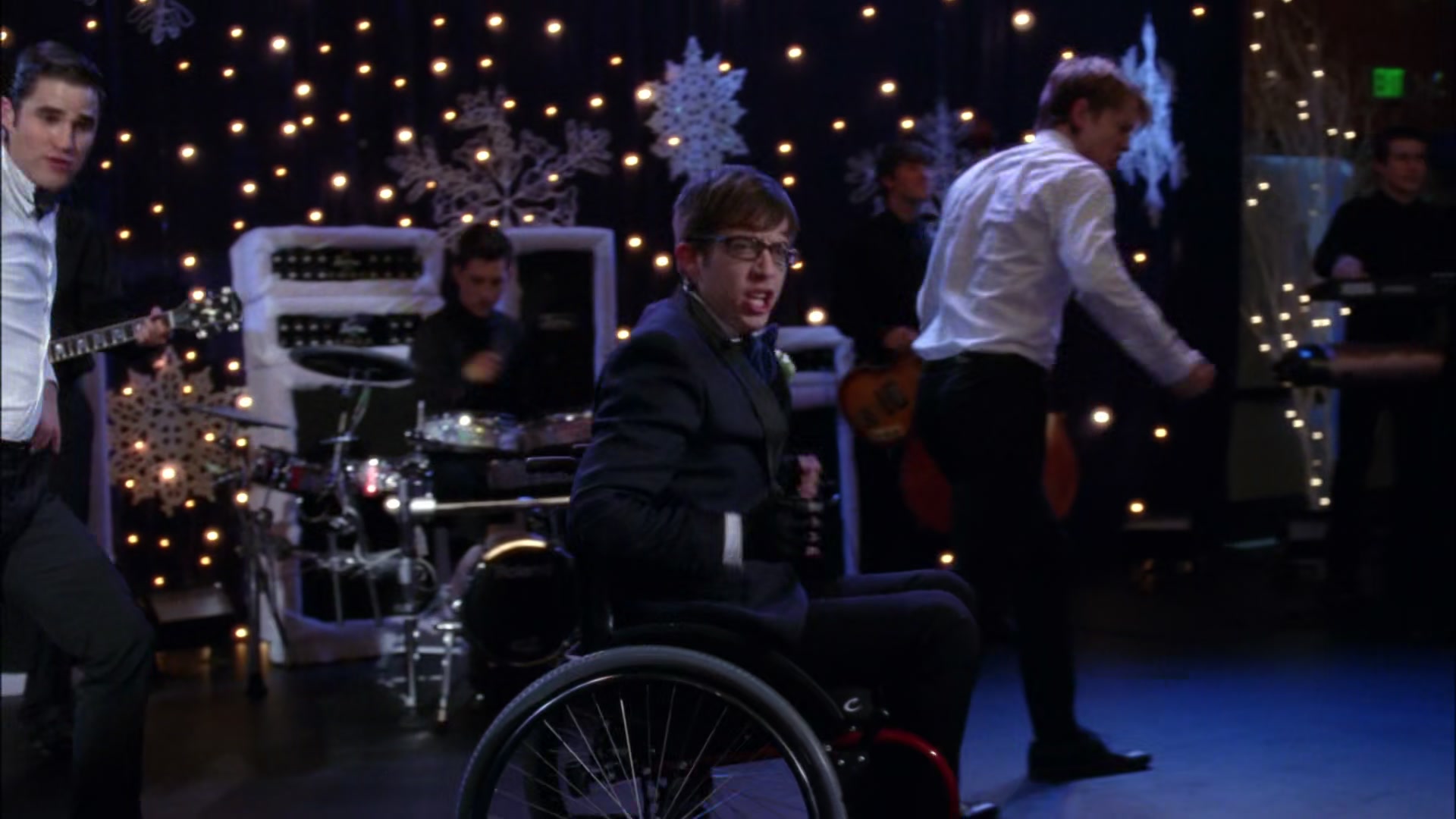 Glee411-0815.jpg