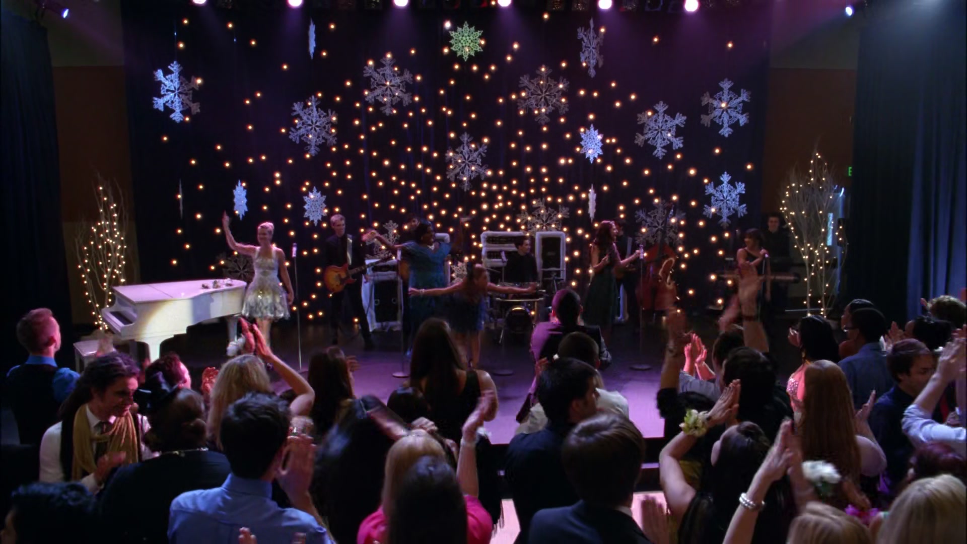 Glee411-1007.jpg