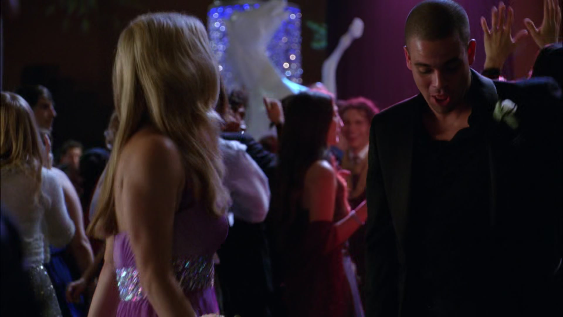 Glee411-1011.jpg
