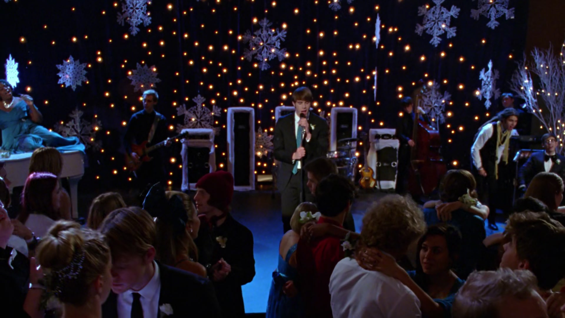 Glee411-1204.jpg