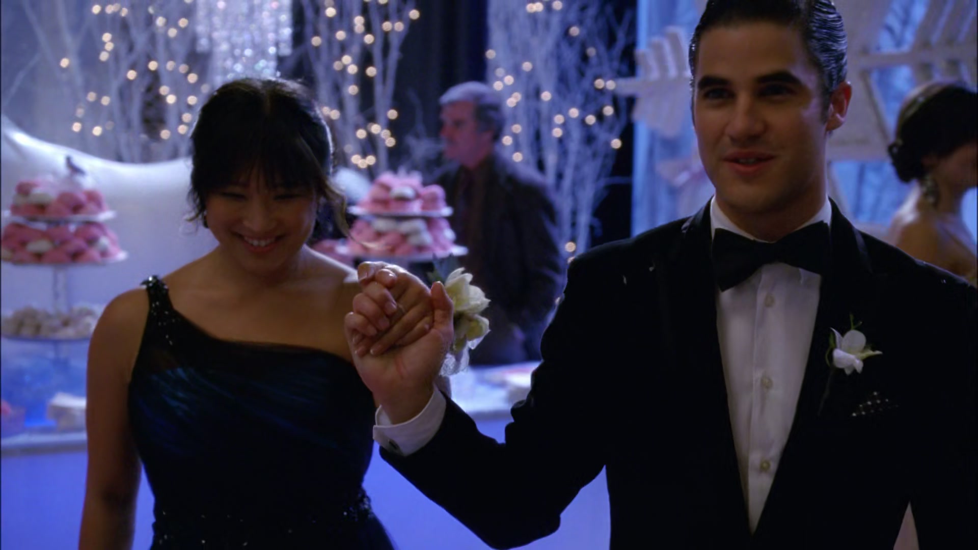 Glee411-1221.jpg