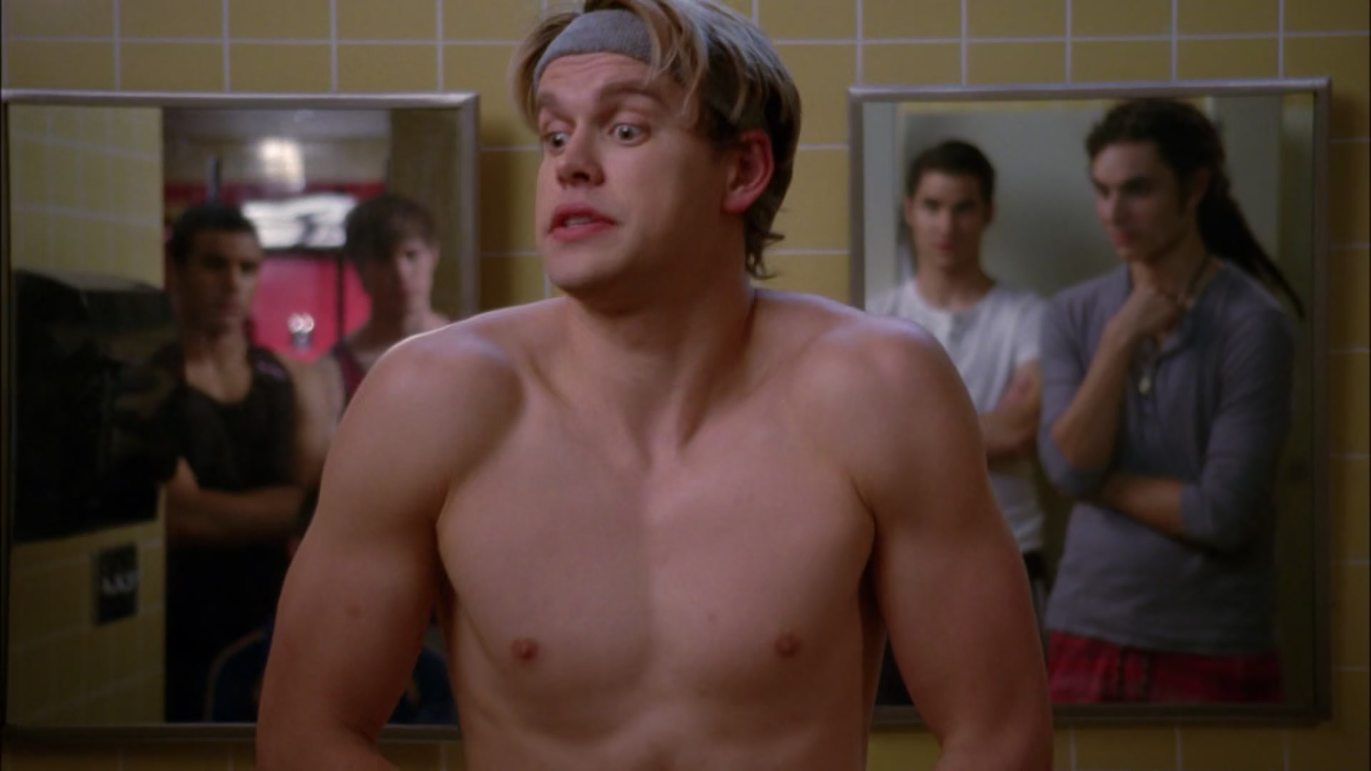 Glee412-0345.jpg